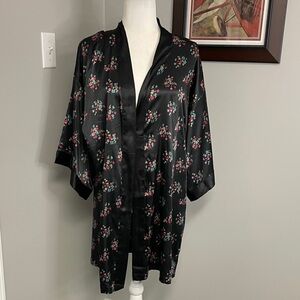 Victoria's Secret Angels Black Floral Satin Robe Y2K NWT Size M/L READ